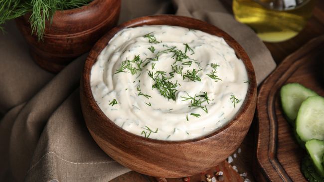 Сметанный соус с укропом Сметанный соус с укропом