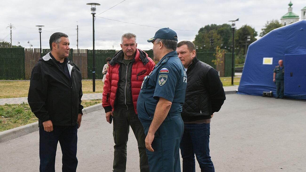 В Тверской области ликвидируют последствия падения обломков БПЛА В Тверской области ликвидируют последствия падения обломков БПЛА - РИА Новости, 1920, 21.09.2024