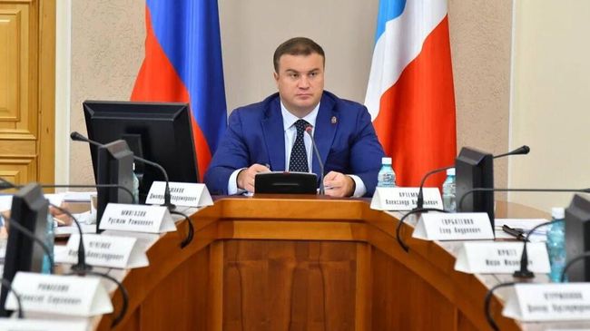 Губернатор Омской области Виталий Хоценко распорядился компенсировать жителям трех северных районов региона средства за отопление на еще один отопительный сезон Губернатор Омской области Виталий Хоценко распорядился компенсировать жителям трех северных районов региона средства за отопление на еще один отопительный сезон