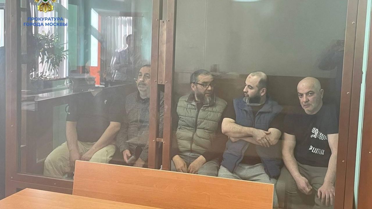 Фигуранты дела о массовом отравлении в кафе в Тимирязевском суде Фигуранты дела о массовом отравлении в кафе в Тимирязевском суде - РИА Новости, 1920, 23.09.2024