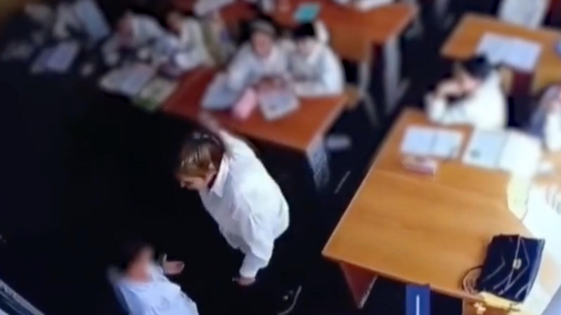 Конфликт между учительницей и учеником в одной из школ Ташкента - РИА Новости, 1920, 25.09.2024