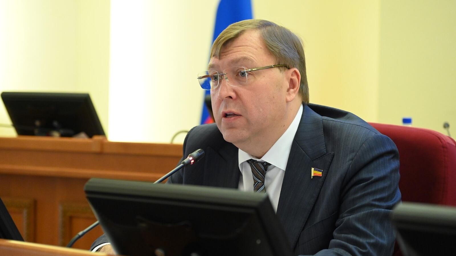 Председатель областного парламента Александр Ищенко  - РИА Новости, 1920, 05.06.2025