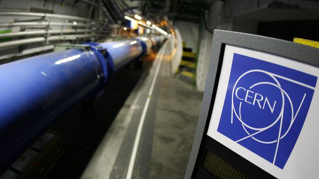 Тоннель большого адронного коллайдера Европейской организации по ядерным исследованиям (ЦЕРН)