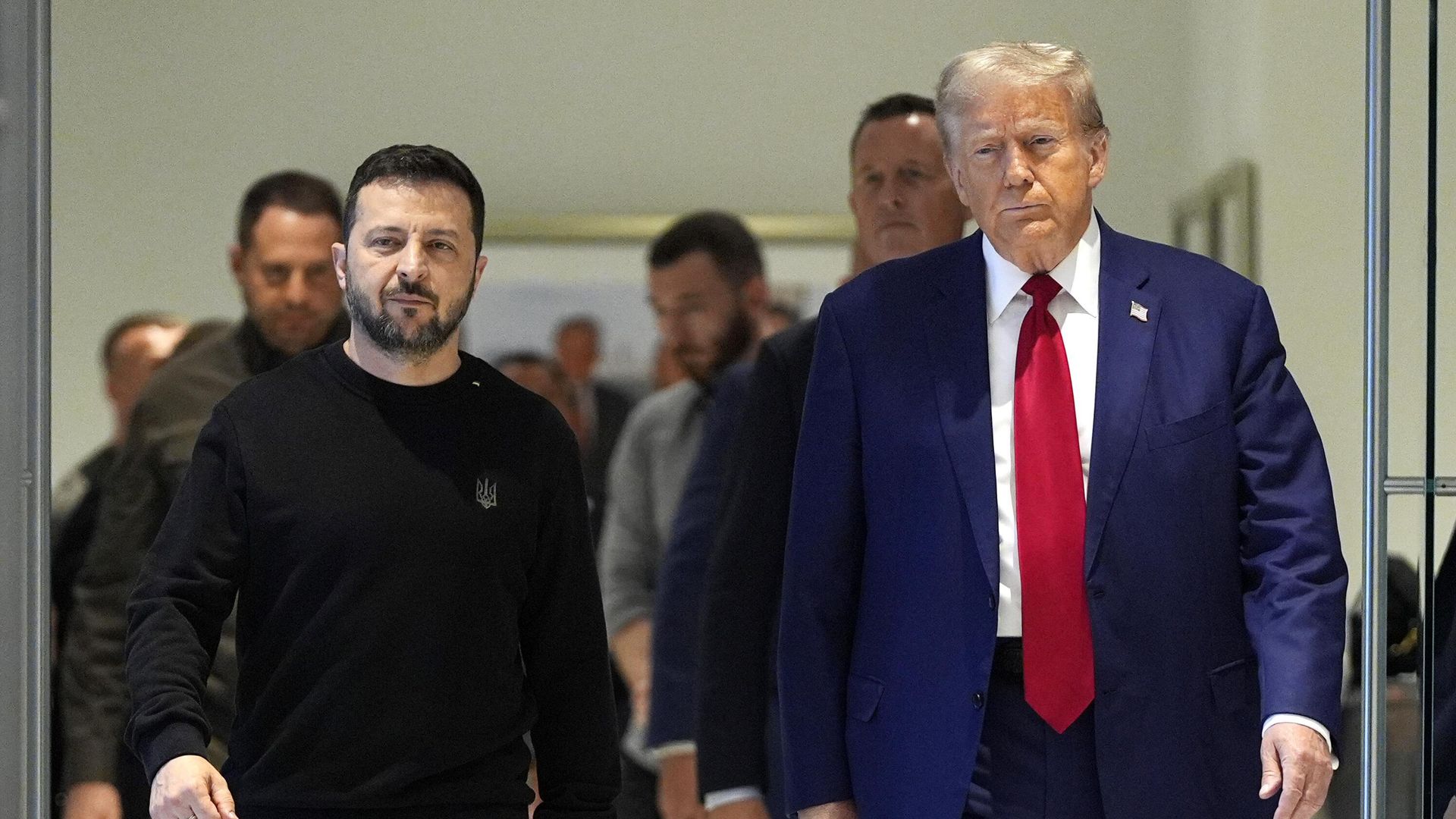 Владимир Зеленский и Дональд Трамп Владимир Зеленский и Дональд Трамп - РИА Новости, 1920, 10.12.2024