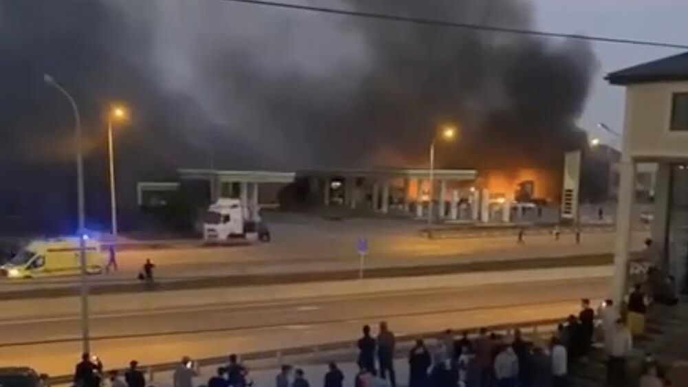 Пожар на заправке в Дагестане Пожар на заправке в Дагестане - РИА Новости, 1920, 27.09.2024