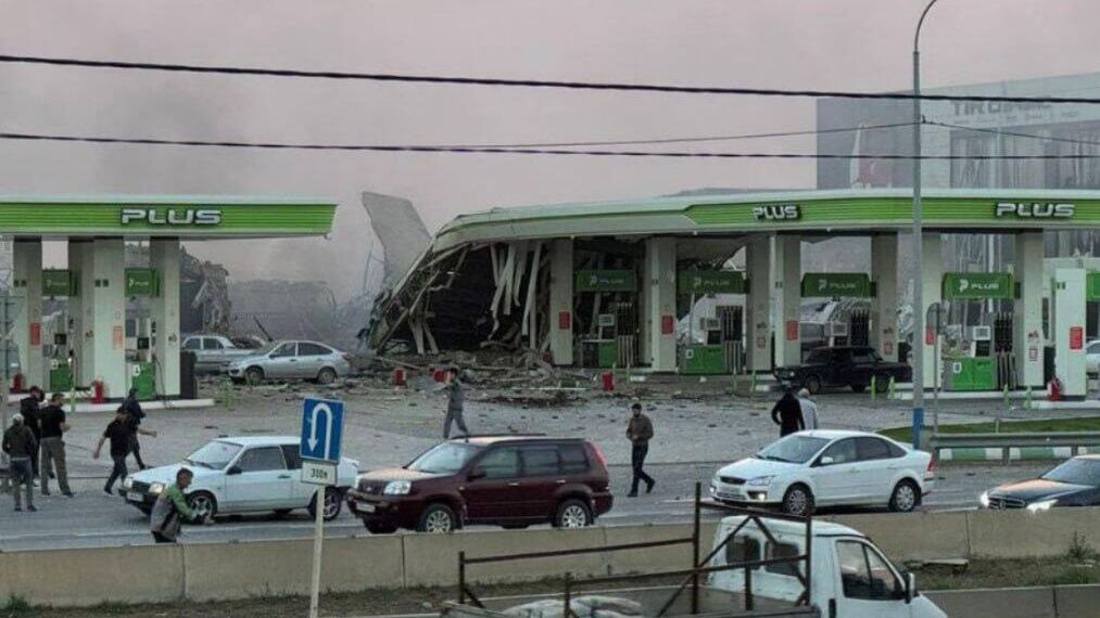 Пожар на заправке в Дагестане Пожар на заправке в Дагестане - РИА Новости, 1920, 27.03.2025