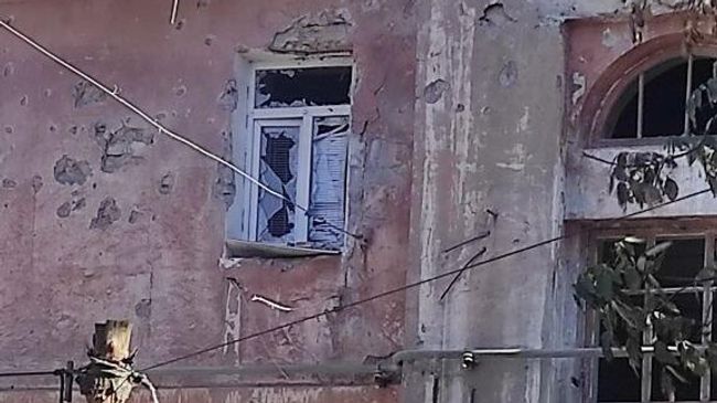 Последствия обстрела со стороны ВСУ поселка Ртутного комбината в Никитовском районе Горловки. 2 октября 2024