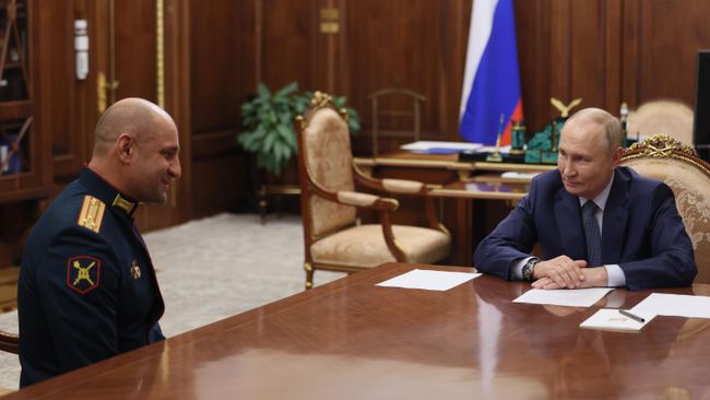 Президент Владимир Путин назначил Артема Жогу полпредом в УрФО