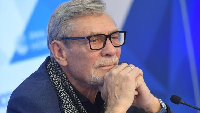 Народный артист РСФСР Александр Михайлов Народный артист РСФСР Александр Михайлов