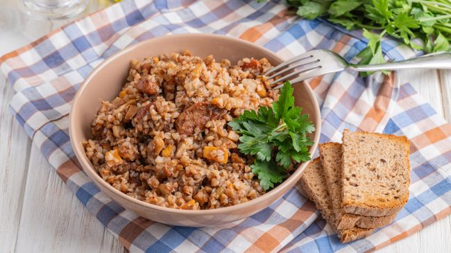 Гречневая каша по-купечески 
