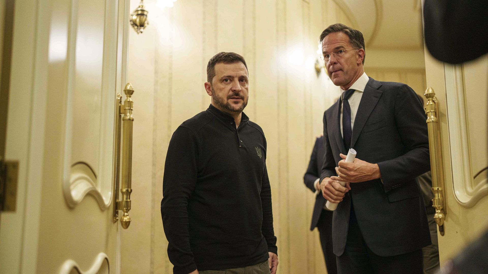 Владимир Зеленский и генеральный секретарь НАТО Марк Рютте во время встречи в Киеве. 3 октября 2024 Владимир Зеленский и генеральный секретарь НАТО Марк Рютте во время встречи в Киеве. 3 октября 2024 - РИА Новости, 1920, 03.10.2024