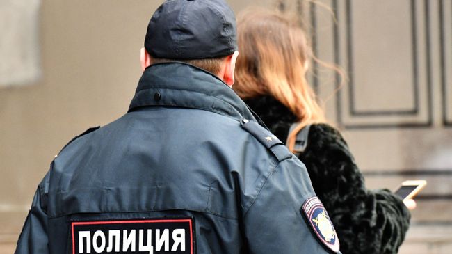 В Москве оштрафовали мужчину, плеснувшего водой в лицо соседке