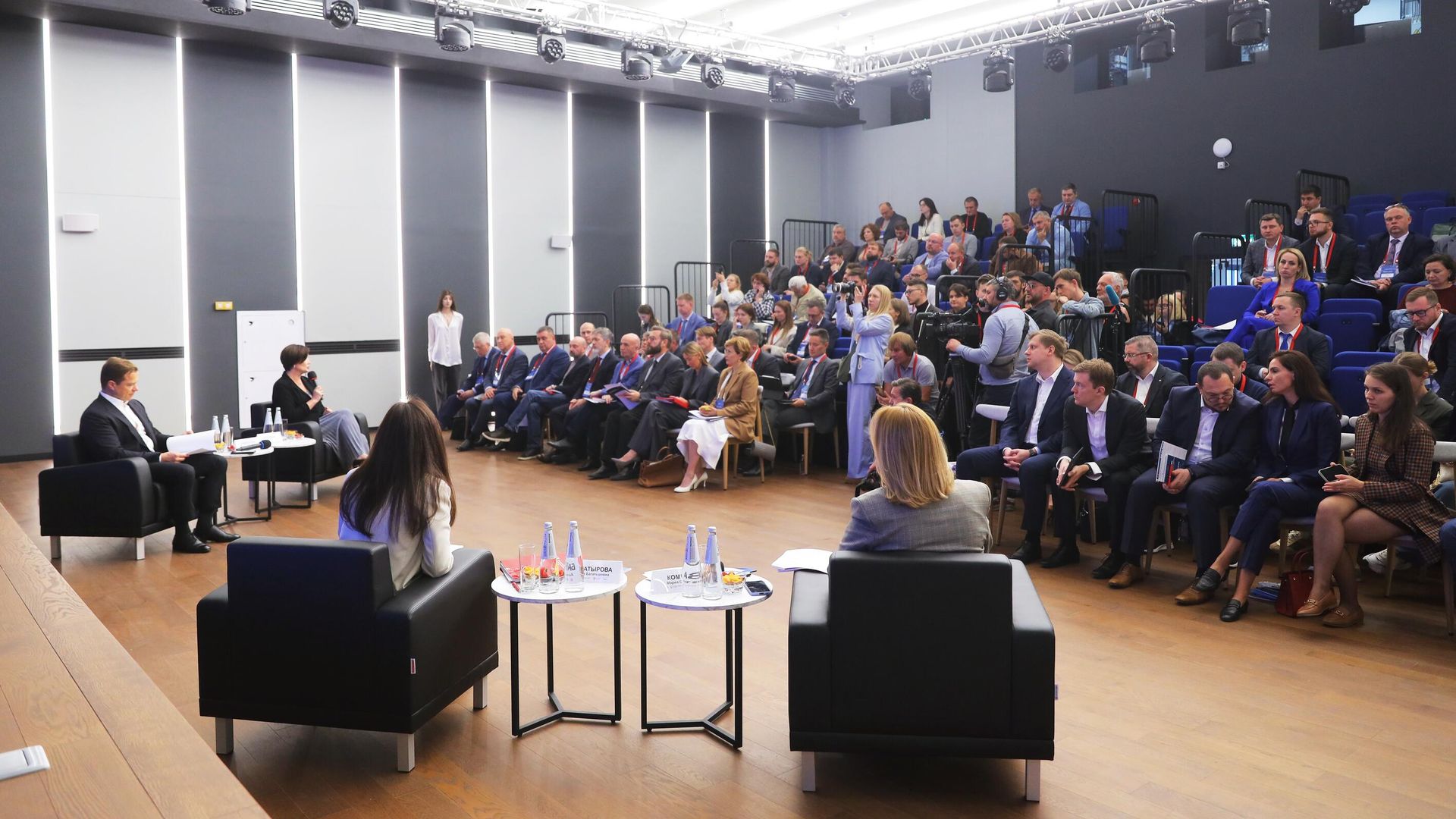 Опыт Москвы по развитию инфраструктуры города станет доступен для регионов Опыт Москвы по развитию инфраструктуры города станет доступен для регионов - РИА Новости, 1920, 03.10.2024