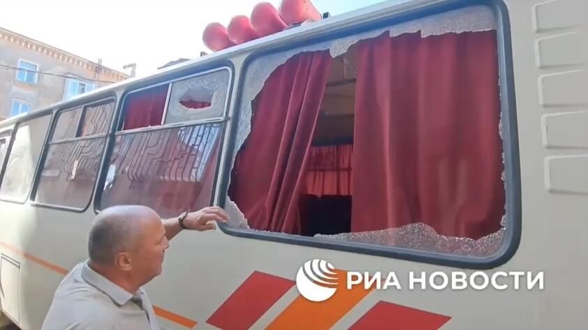 Последствия атаки дрона ВСУ на пассажирский автобус в Горловке. 5 октября 2024 Последствия атаки дрона ВСУ на пассажирский автобус в Горловке. 5 октября 2024 - РИА Новости, 1920, 05.10.2024