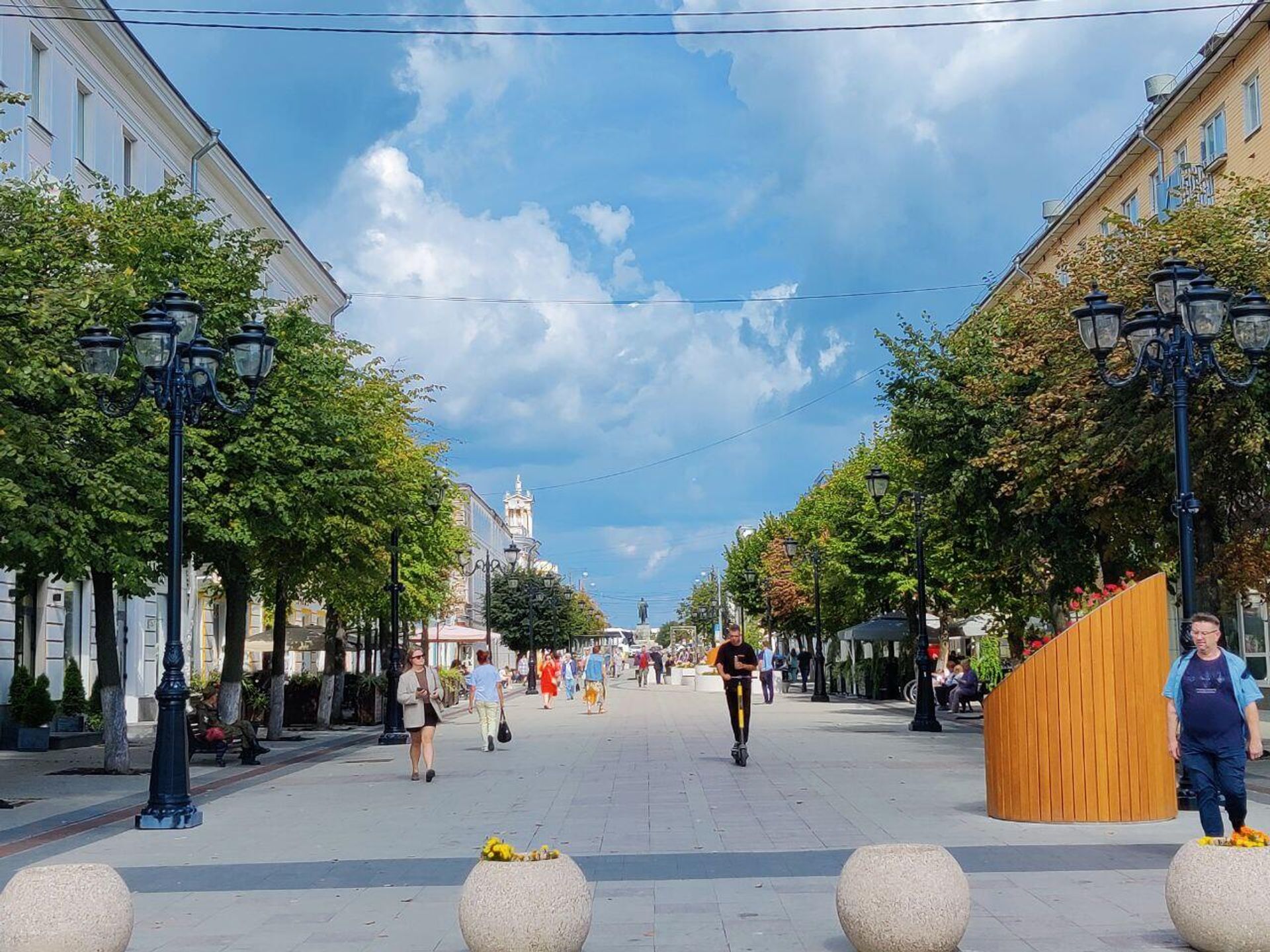 Тверь, Трехсвятская пешеходная улица Тверь, Трехсвятская пешеходная улица