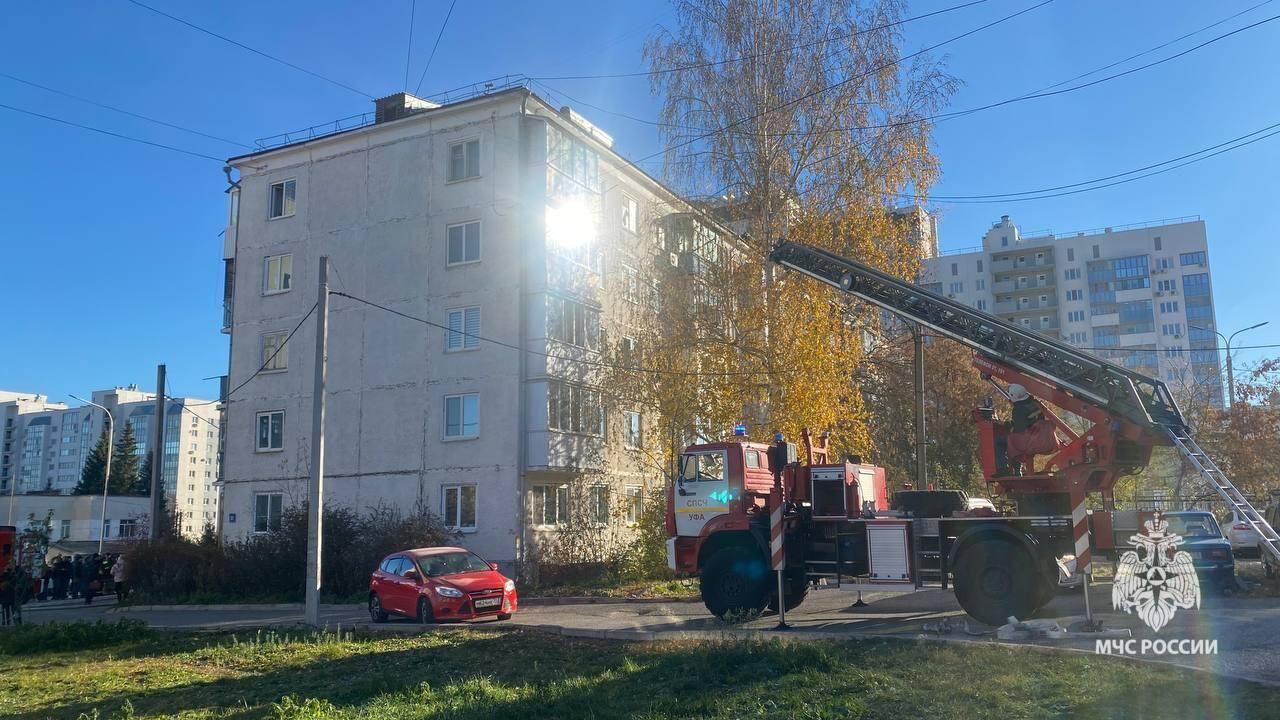На месте взрыва бытового газа в многоквартирном жилом доме в Уфе На месте взрыва бытового газа в многоквартирном жилом доме в Уфе - РИА Новости, 1920, 13.10.2024