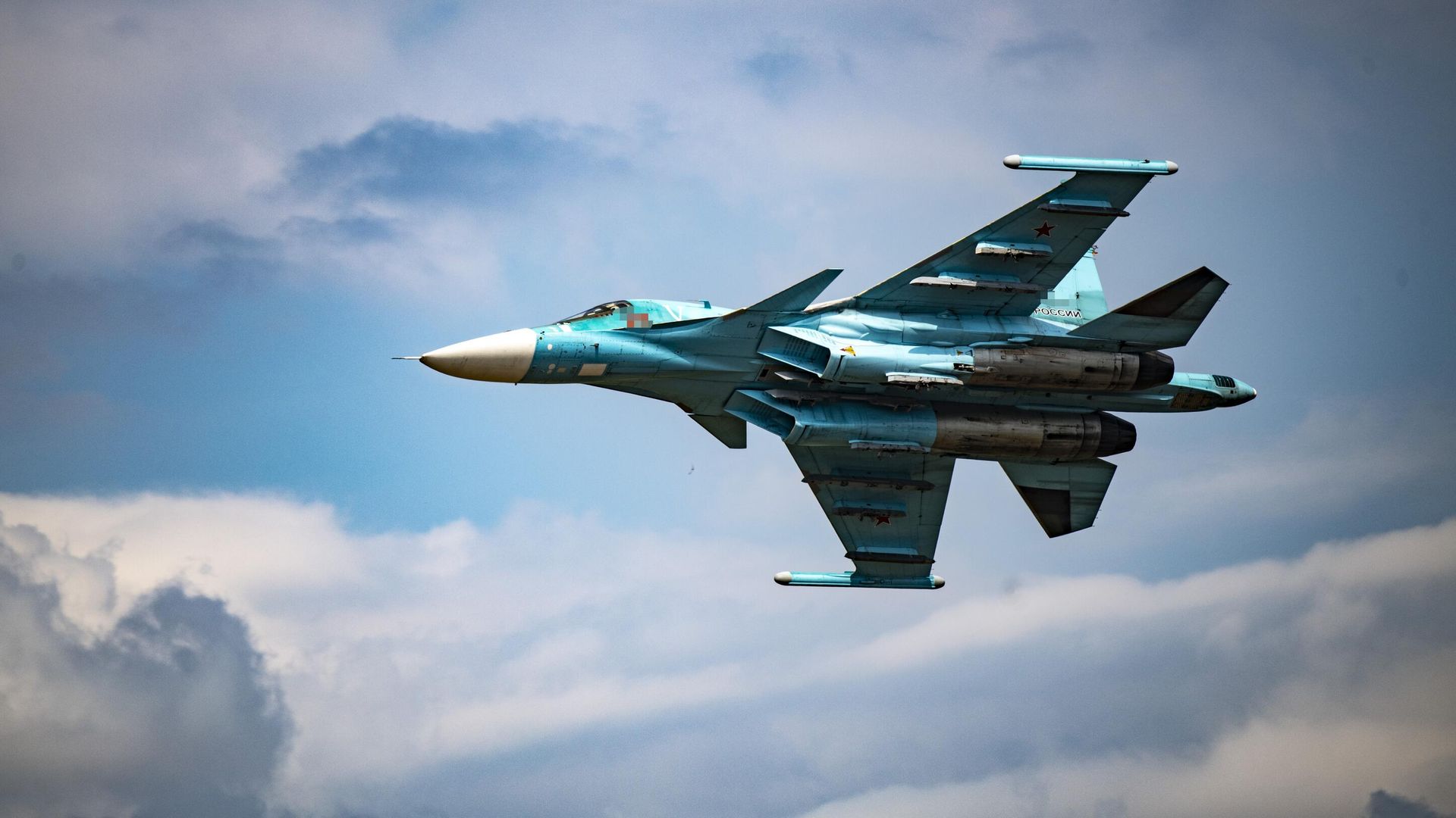Полет истребителя-бомбардировщика Су-34 ВКС России в зоне проведения спецоперации - РИА Новости, 1920, 17.12.2024