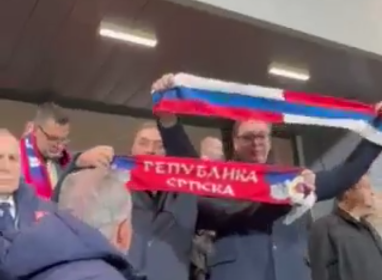 Милорад Додик и Александр Вучич перед началом матча Сербия - Швейцария Милорад Додик и Александр Вучич перед началом матча Сербия - Швейцария - РИА Новости, 1920, 14.10.2024