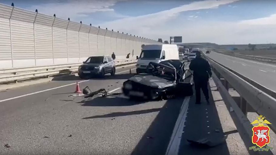 ДТП на автодороге Таврида в Белогорском районе ДТП на автодороге Таврида в Белогорском районе - РИА Новости, 1920, 15.10.2024
