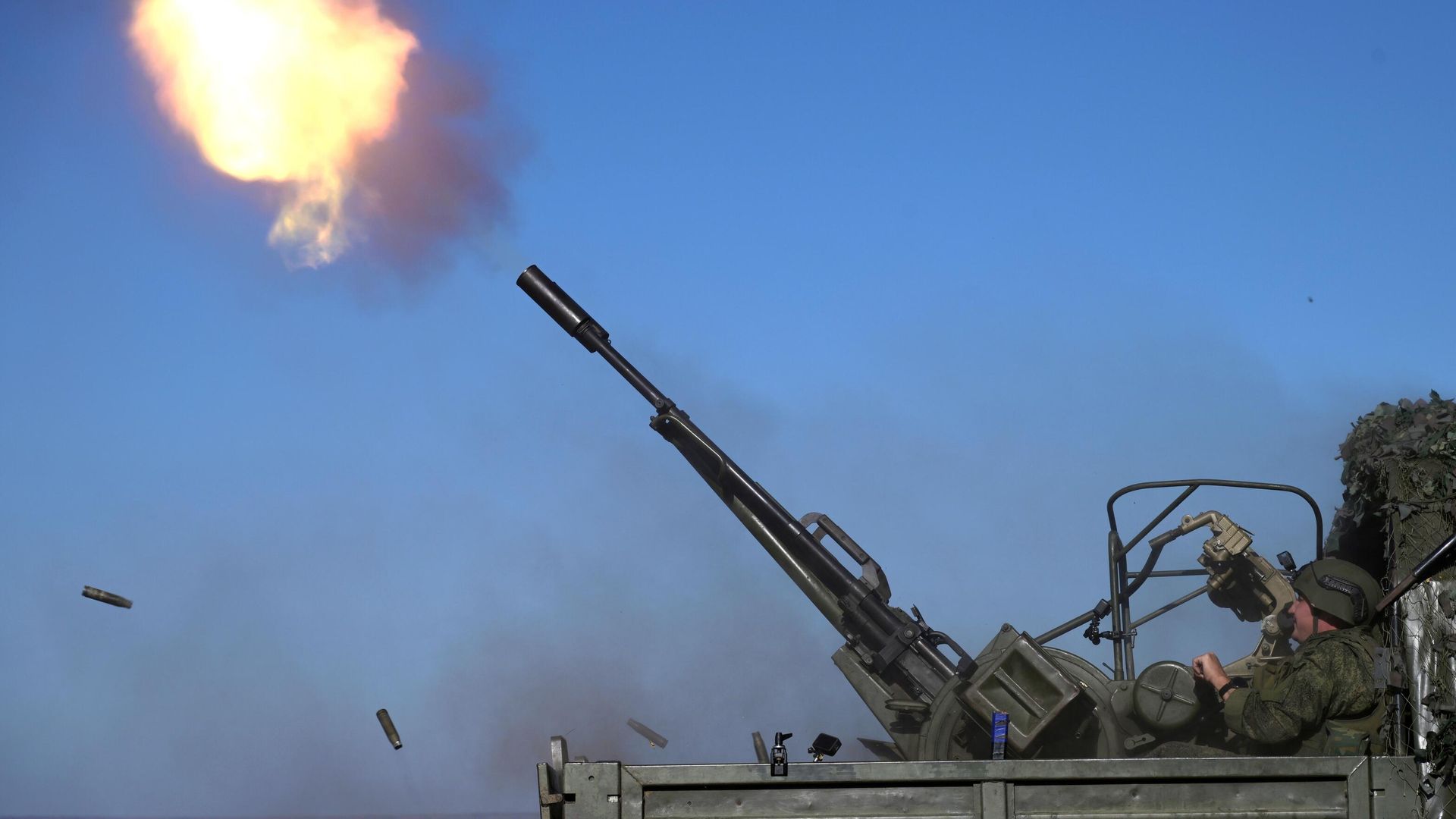 Военнослужащий ВС РФ в зоне специальной военной операции Военнослужащий ВС РФ в зоне специальной военной операции - РИА Новости, 1920, 05.01.2025
