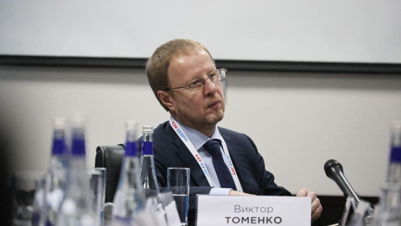 Губернатор Алтайского края Виктор Томенко Губернатор Алтайского края Виктор Томенко - РИА Новости, 1920, 26.11.2024