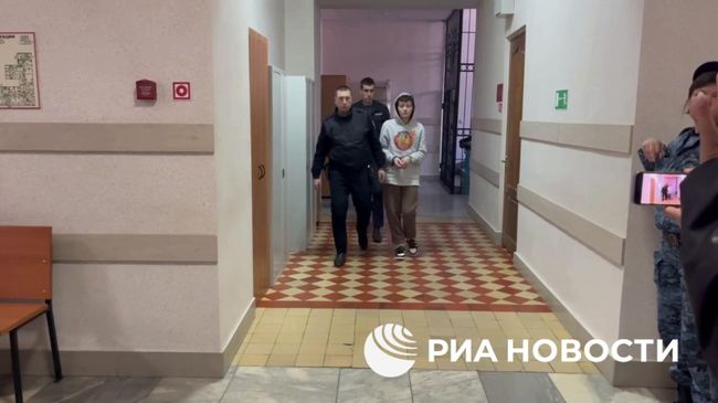 Певец Шарлот* в Самарском областном суде