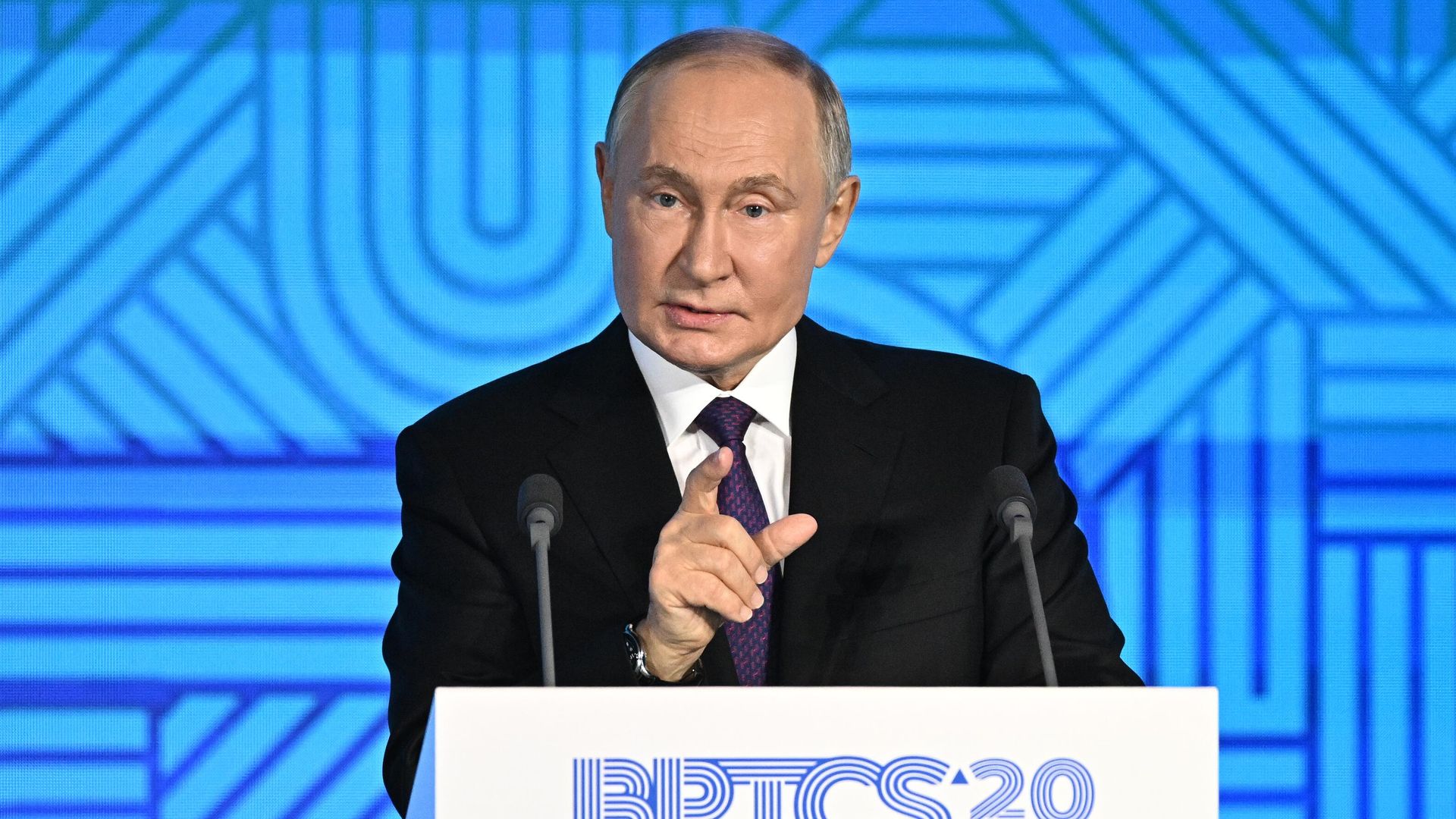 Президент РФ Владимир Путин Президент РФ Владимир Путин - РИА Новости, 1920, 18.10.2024