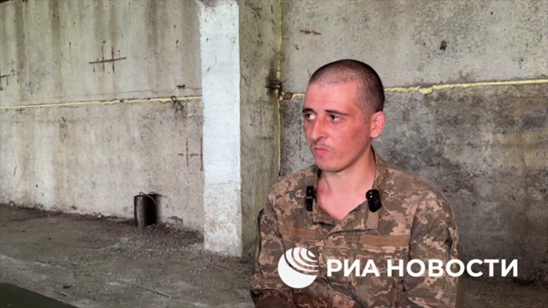 Украинский военнопленный о желании остаться в России Украинский военнопленный о желании остаться в России - РИА Новости, 1920, 23.10.2024