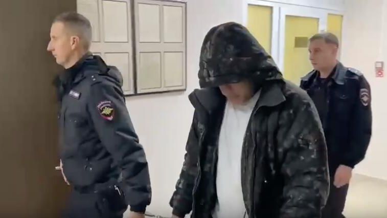 Задержание москвича, застрелившего местного жителя в подмосковном Наро-Фоминске Задержание москвича, застрелившего местного жителя в подмосковном Наро-Фоминске - РИА Новости, 1920, 28.10.2024