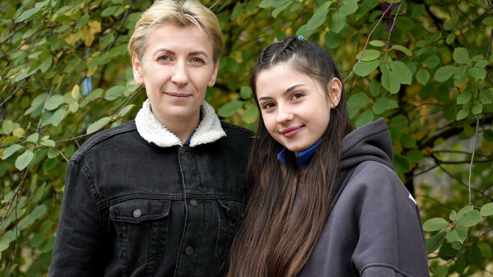 Светлана и Тая — о жизни в городе Горняке Светлана и Тая — о жизни в городе Горняке - РИА Новости, 1920, 11.11.2024