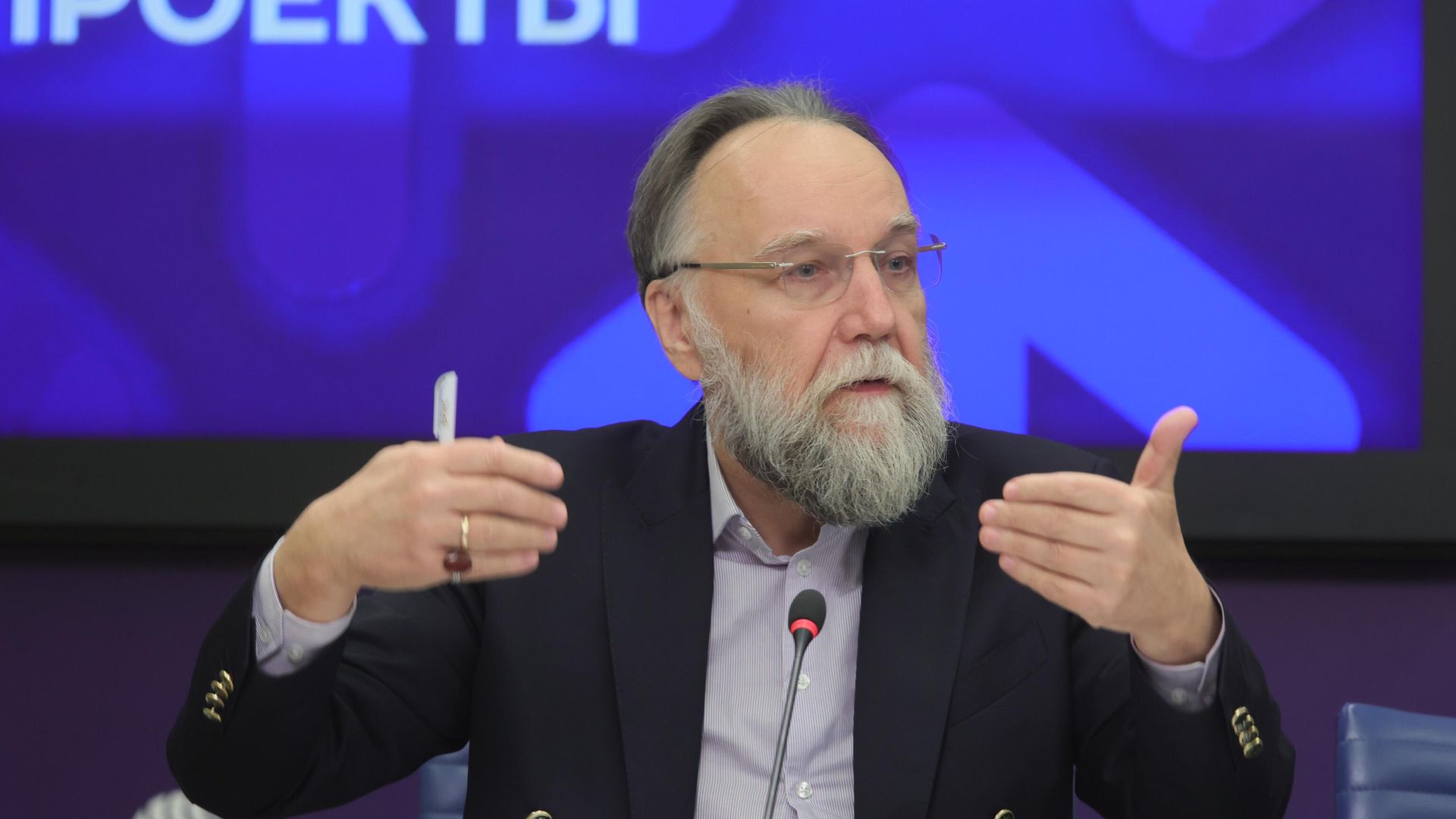 Российский философ, политолог и социолог Александр Дугин Российский философ, политолог и социолог Александр Дугин - РИА Новости, 1920, 07.11.2024