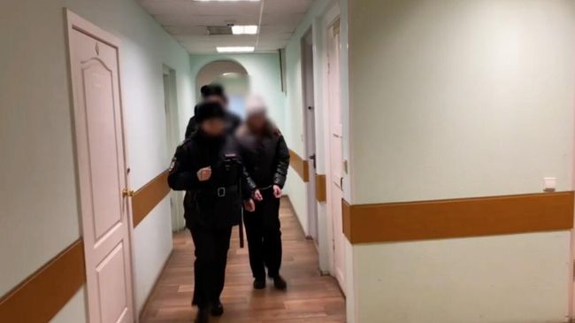 Управляющая пансионата Долголетие в Перми, где умерли пациенты, в суде. Кадр видео Управляющая пансионата Долголетие в Перми, где умерли пациенты, в суде. Кадр видео