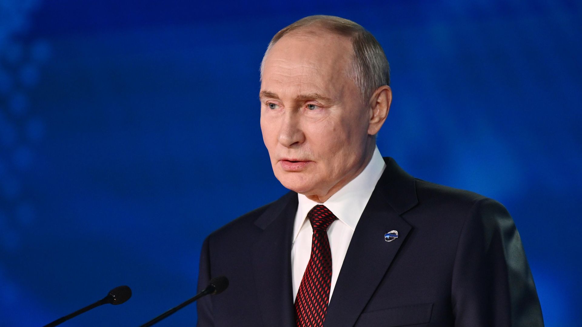 Президент России Владимир Путин на пленарной сессии XXI Ежегодного заседания Международного дискуссионного клуба Валдай Президент России Владимир Путин на пленарной сессии XXI Ежегодного заседания Международного дискуссионного клуба Валдай - РИА Новости, 1920, 07.11.2024