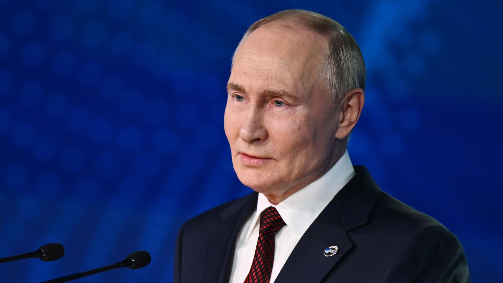 Президент России Владимир Путин на пленарной сессии XXI Ежегодного заседания Международного дискуссионного клуба Валдай Президент России Владимир Путин на пленарной сессии XXI Ежегодного заседания Международного дискуссионного клуба Валдай - РИА Новости, 1920, 07.11.2024