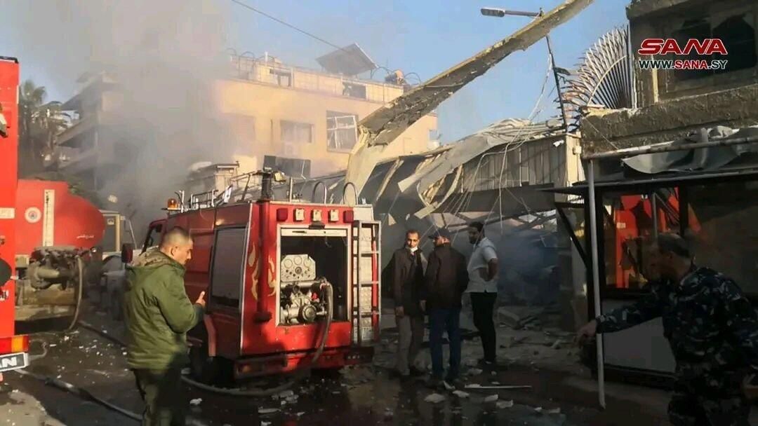 Последствия израильского удара в районе Маззе в Дамаске Последствия израильского удара в районе Маззе в Дамаске - РИА Новости, 1920, 14.11.2024