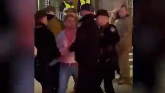 Насильственная мобилизация на Украине Насильственная мобилизация на Украине - РИА Новости, 1920, 19.11.2024