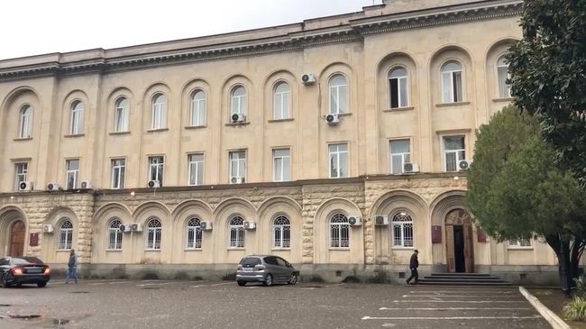 Здание парламента Абхазии