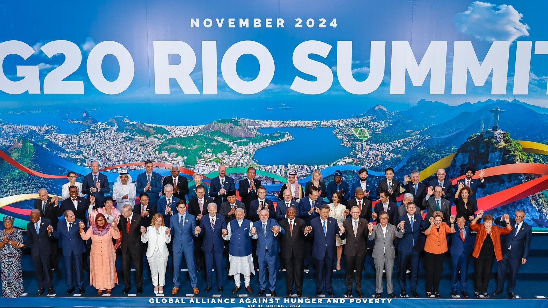 Второе совместное фото лидеров на саммите G20 в присутствии Байдена - РИА Новости, 1920, 20.11.2024