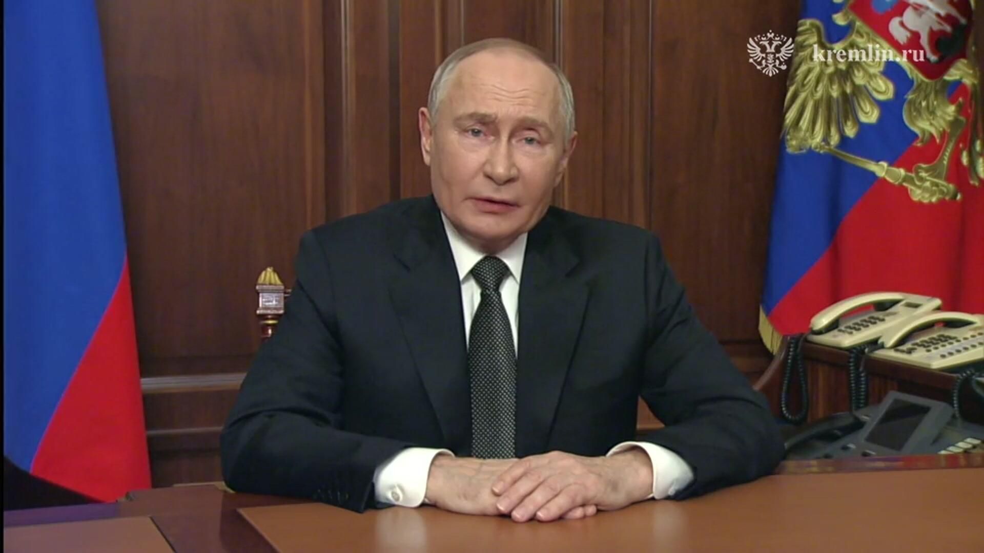 Обращение Путина по ситуации применения западных дальнобойных ракет по территории России Обращение Путина по ситуации применения западных дальнобойных ракет по территории России - РИА Новости, 1920, 21.11.2024