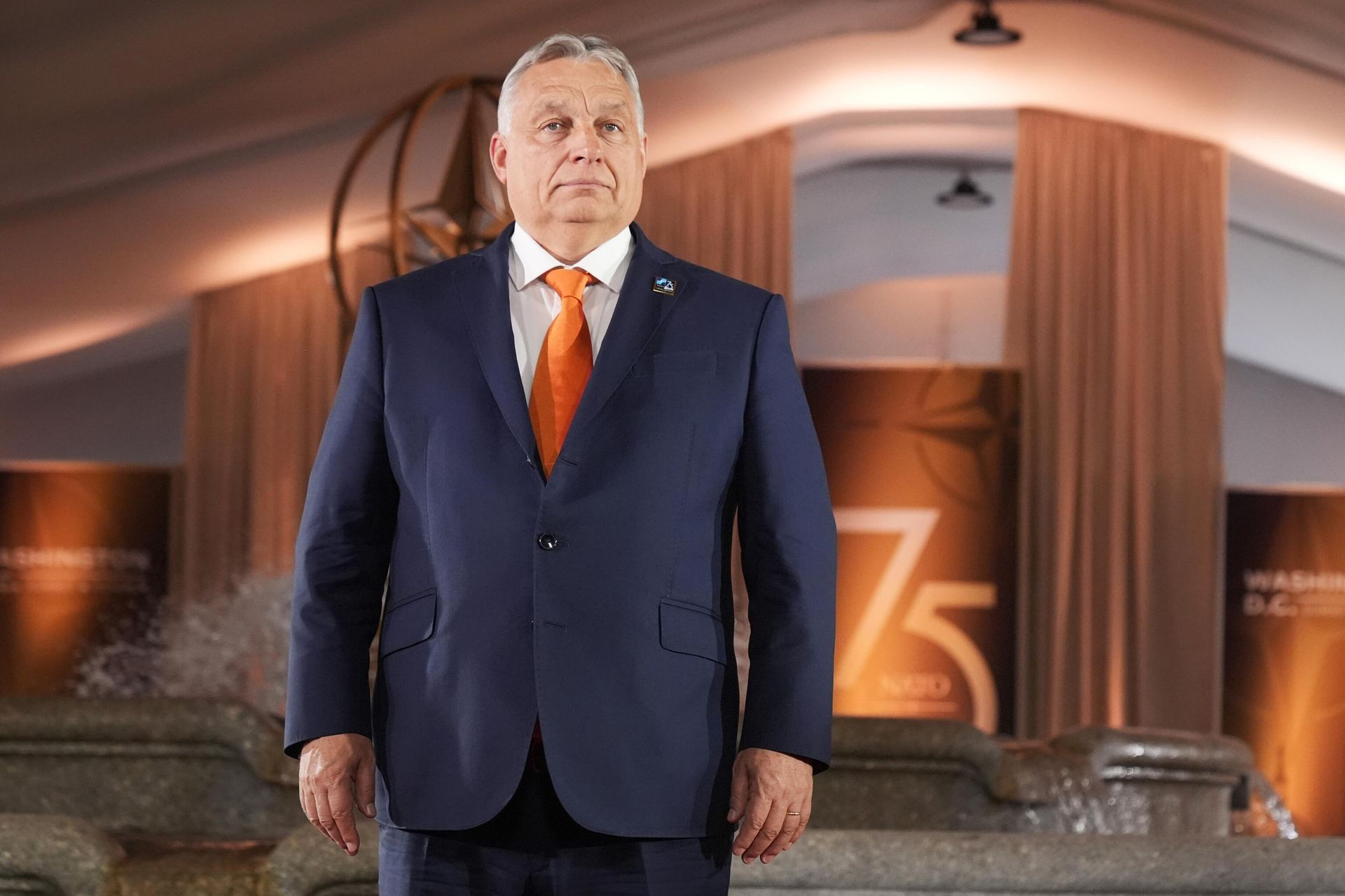 Премьер-министр Венгрии Виктор Орбан Премьер-министр Венгрии Виктор Орбан - РИА Новости, 1920, 02.12.2024