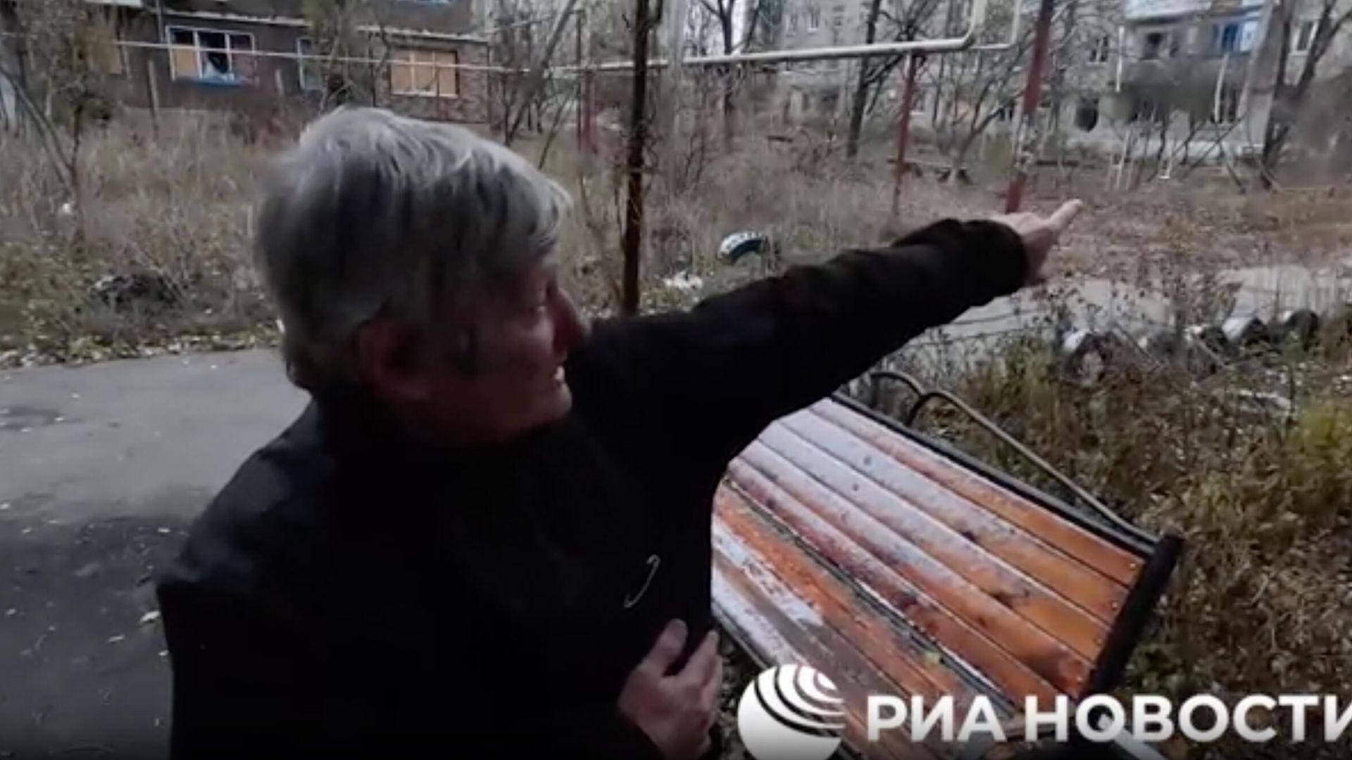 Житель Селидово рассказал, как украинские военные расстреляли, а затем сожгли его семью Житель Селидово рассказал, как украинские военные расстреляли, а затем сожгли его семью - РИА Новости, 1920, 25.11.2024