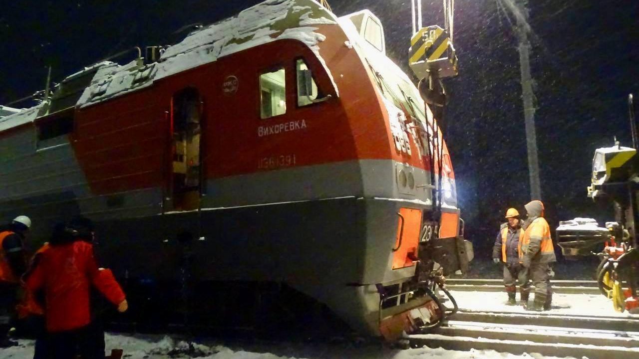 Сход поезда на обводном пути станции Тайшет Восточно-Сибирской железной дороги Сход поезда на обводном пути станции Тайшет Восточно-Сибирской железной дороги - РИА Новости, 1920, 25.11.2024