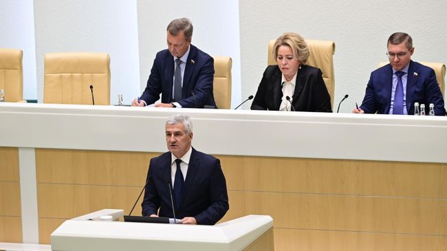 Глава Республики Карелия Артур Парфенчиков рассказал в Совфеде о социально-экономическом развитии Карелии