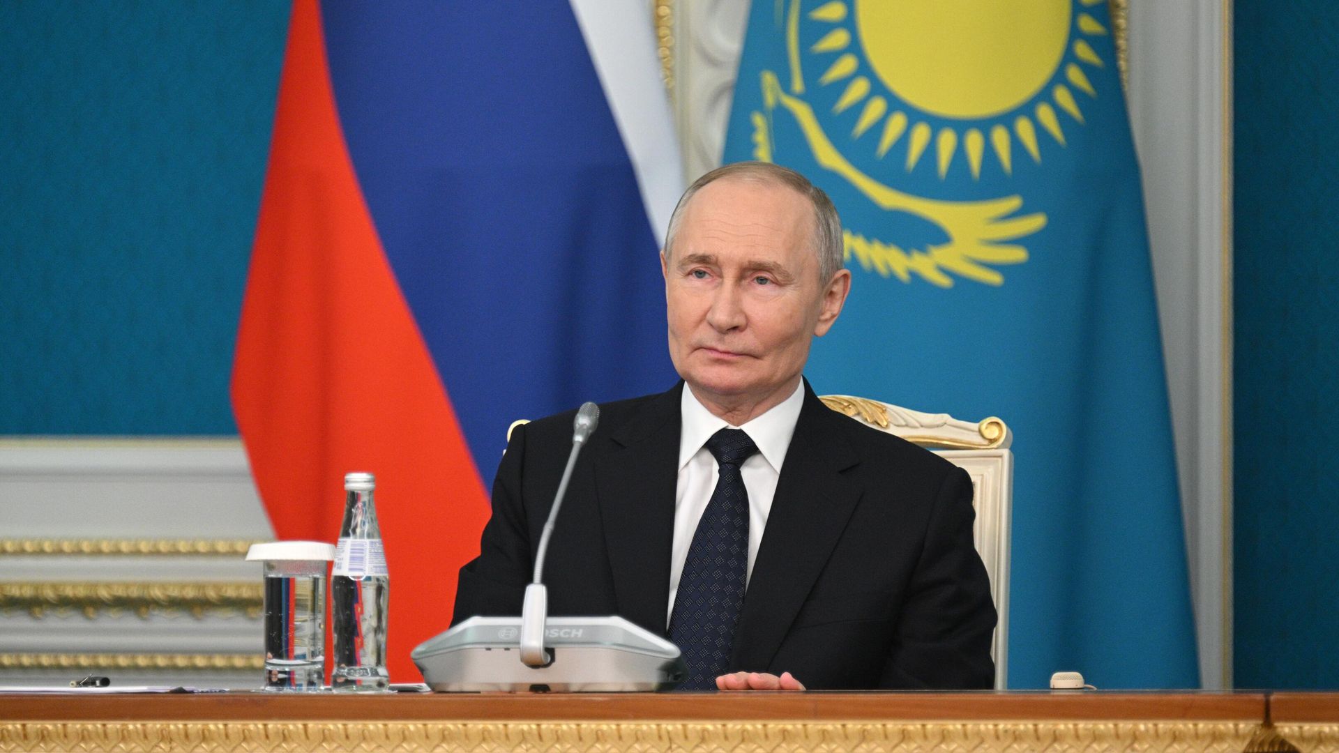 Государственный визит президента РФ Владимира Путина в Казахстан Государственный визит президента РФ Владимира Путина в Казахстан - РИА Новости, 1920, 28.11.2024