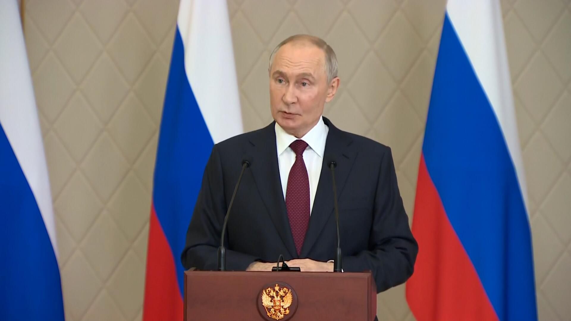 Путин о разговоре с Шольцем Путин о разговоре с Шольцем - РИА Новости, 1920, 28.11.2024