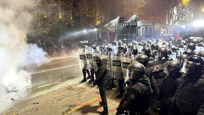 Акция протеста оппозиции в Тбилиси