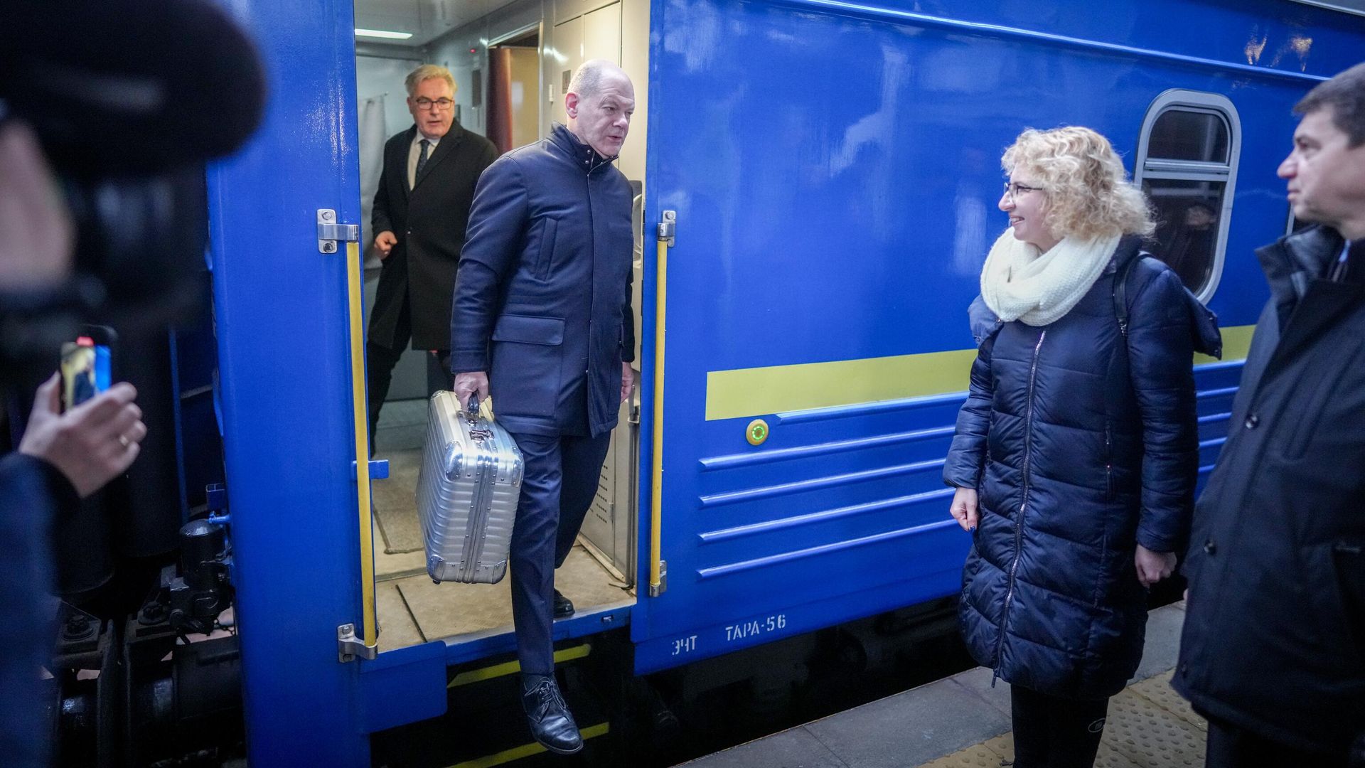 Федеральный канцлер Олаф Шольц во время прибытия в Киев, 2 декабря 2024 года Федеральный канцлер Олаф Шольц во время прибытия в Киев, 2 декабря 2024 года - РИА Новости, 1920, 02.12.2024