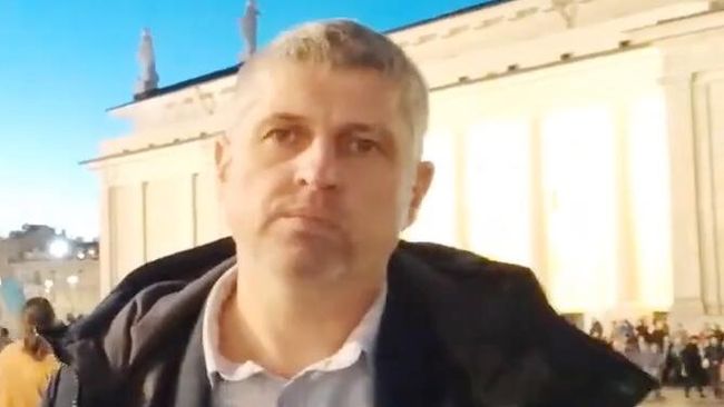 Литовский активист Валдас Барткявичюс*