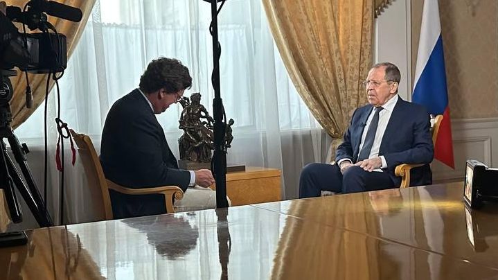Министр иностранных дел России Сергей Лавров во время интервью Такеру Карлсону Министр иностранных дел России Сергей Лавров во время интервью Такеру Карлсону - РИА Новости, 1920, 06.12.2024