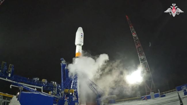 Пуск ракеты-носителя Союз-2.1б с космодрома Плесецк